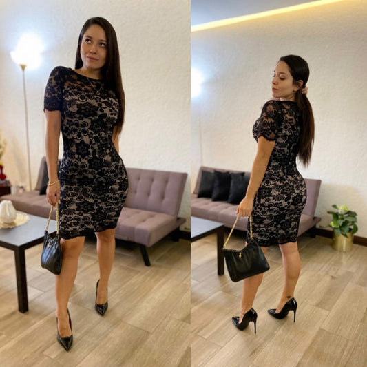 Vestido corto encaje sin escote manga corta